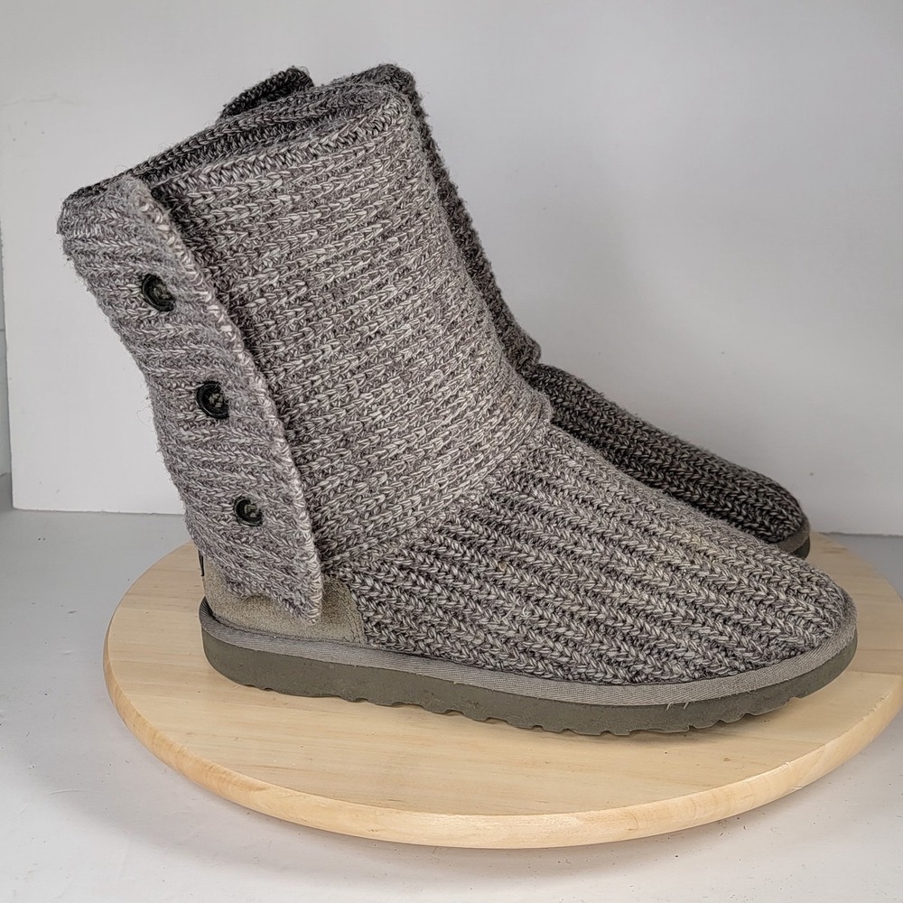 UGG Classic Cardy Knit Boots Women's Size 9 Gray Wool Button Slouch 100% Auth